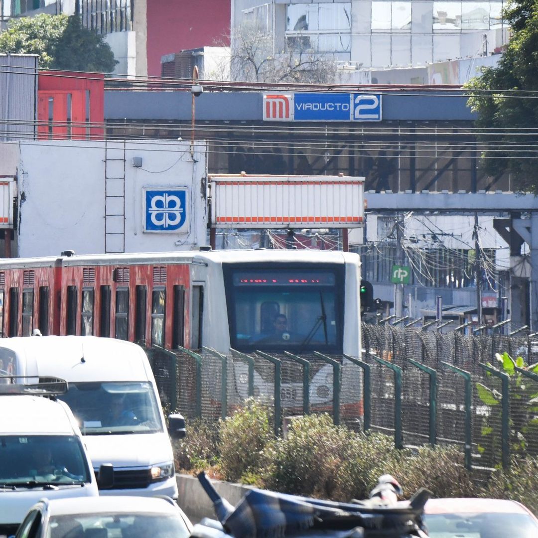 Tren de la Línea 2 del Metro CDMX. Foto: Cuartoscuro